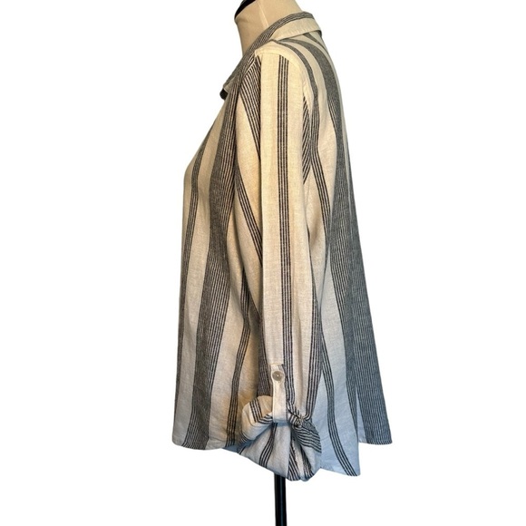 Orvis black and creamy white linen rayon top - Picture 6 of 13